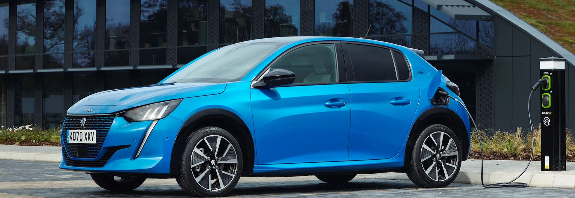 Buyer’s guide to the 2021 Peugeot 208 and e-208